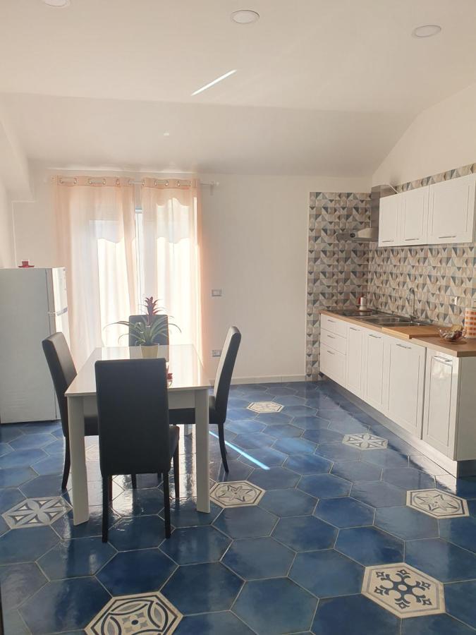 Setteabbracci Suite & Apartments Baronissi Ngoại thất bức ảnh